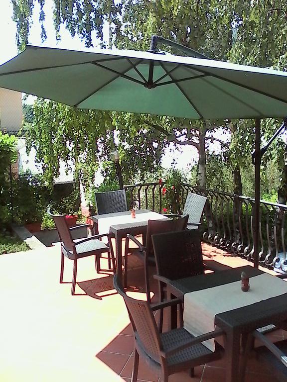 Villa Leilani B&B Сале-Маразино Экстерьер фото
